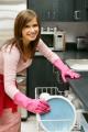 imagen para "load the dishwasher" en polaco