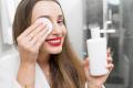 imagen para "remove one's makeup" en polaco