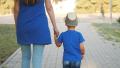 imagen para "single parent" en polaco